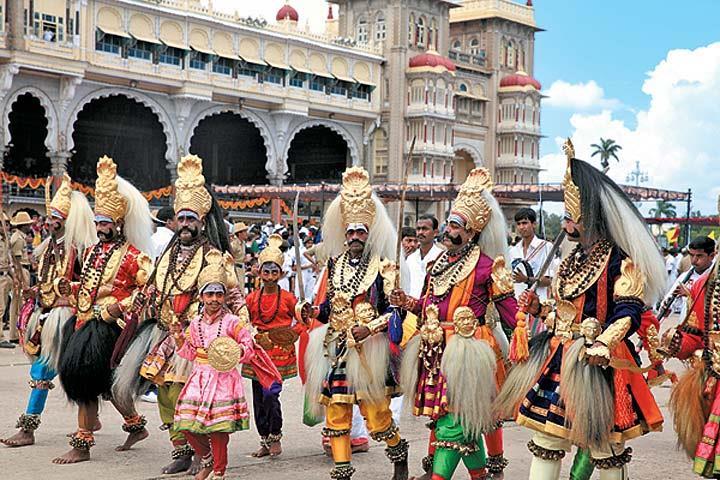 Image result for 2.	Dasara Festival at Mysore and when it is celebrated?