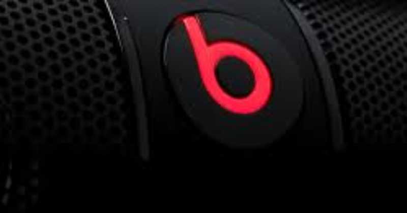 Beats is announcing the first speaker that it’s made since the company was acquired by Apple last summer