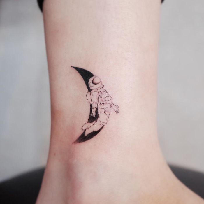 simple-minimalistic-tattoo-design-wittybutton-55-5911bb7238271__700