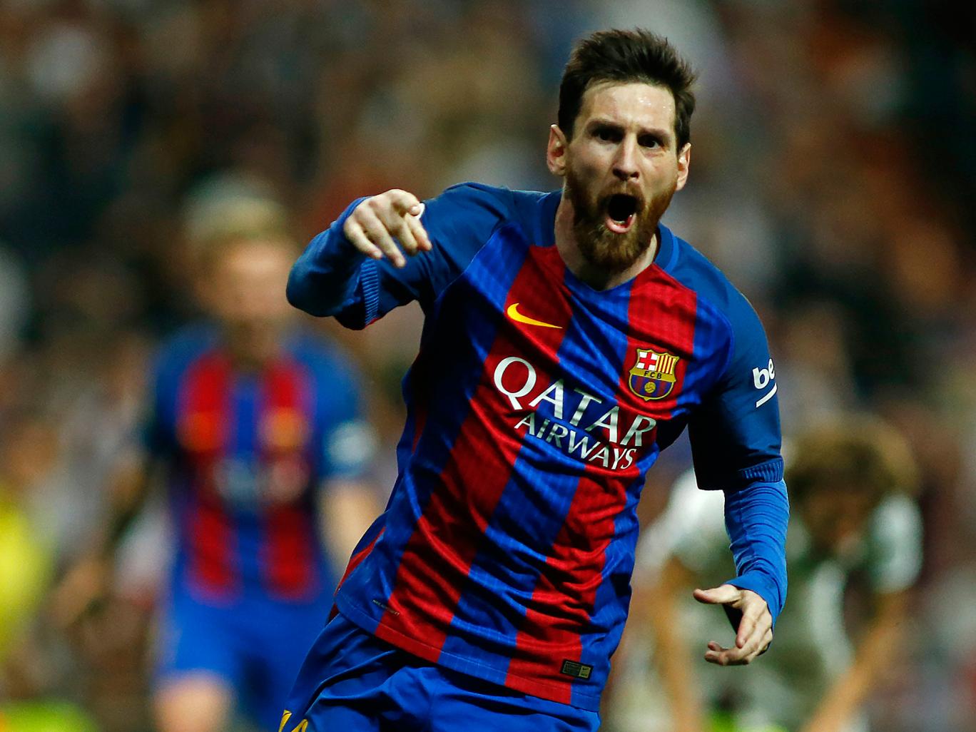 Lionel Messi Signs New Contract With Barcelona, Could ...