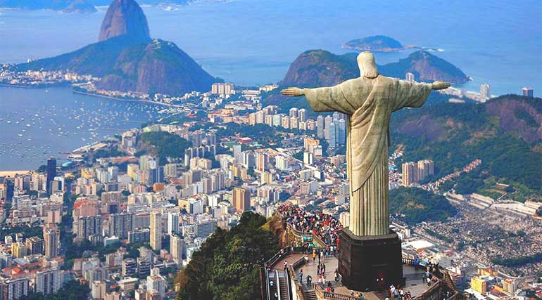 christ the redeemer statue