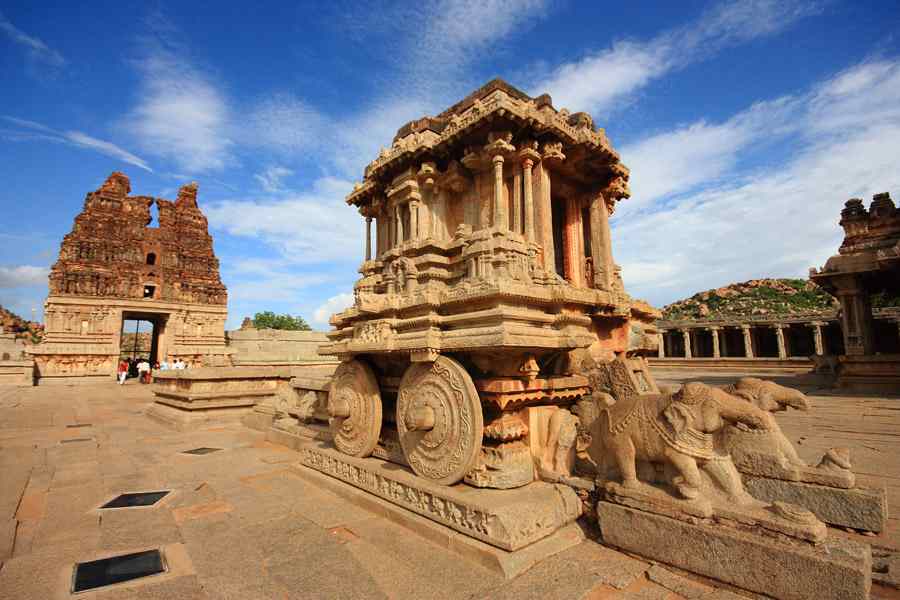 Ancient ruins at Hampi, Karnataka