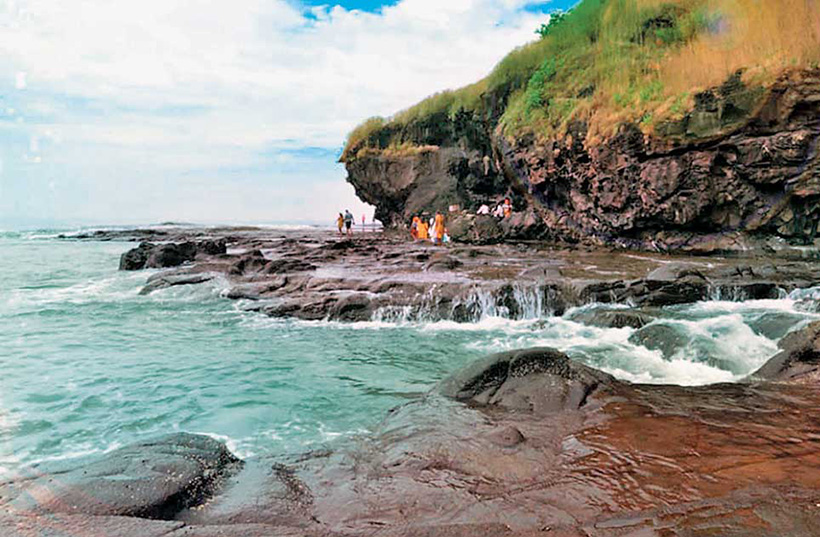 Harihareshwar Beach