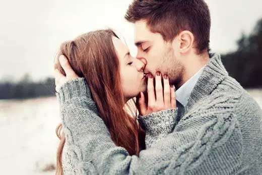 Interesting facts about kissing