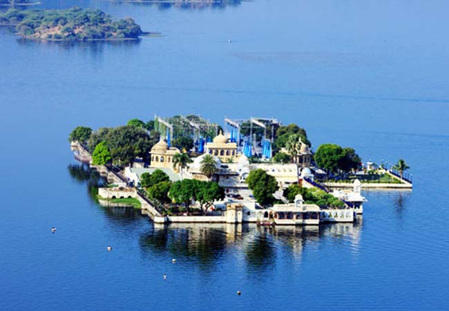 city of lakes udaipur