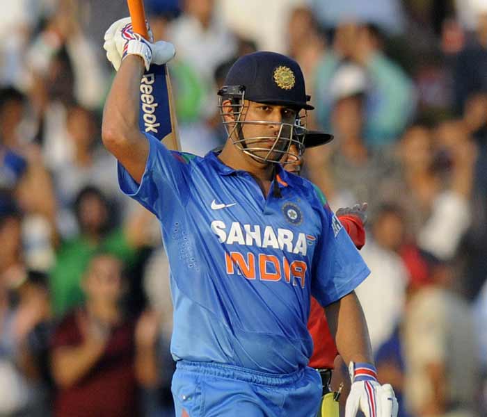 dhoni in indian jersey