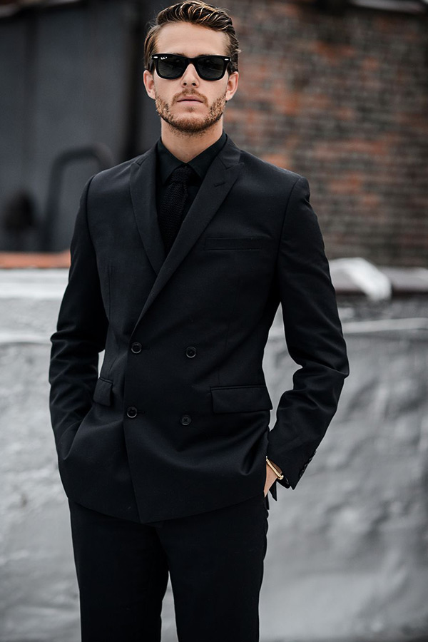 Formal black store attire for men