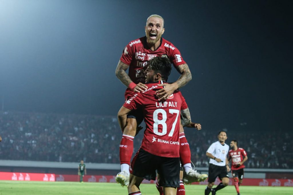 Bali United