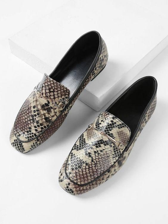 Snake skin printed shoes