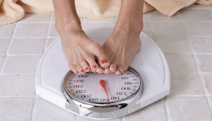 Weighing daily can reduce weight