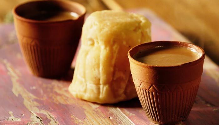 foods that fight fatigue- Jaggery tea 