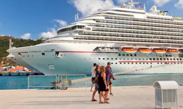 5 Things You Should Never Do On A Cruise