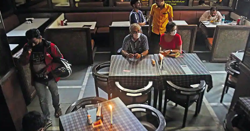 Inside of an local Mumbai Restaurant | Hotel and Restaurant Industry Mumbai slowed down due to covid