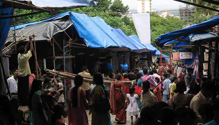 Bandra Station | Best furniture stores in Mumbai