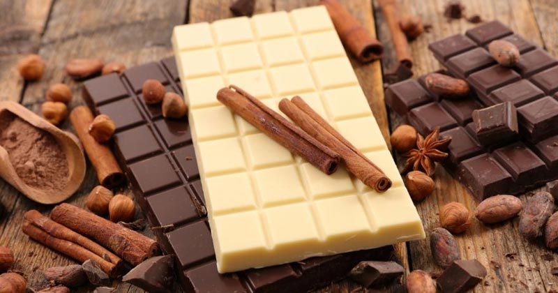 Is There Cocoa In White Chocolate?