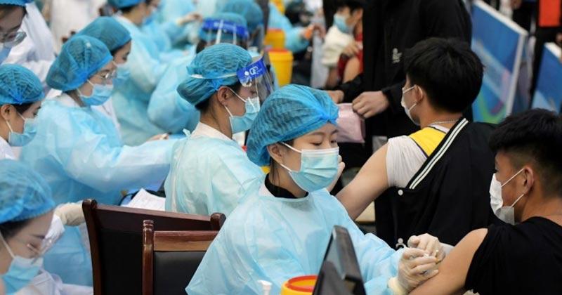 China Vaccinates Over 1 Billion People