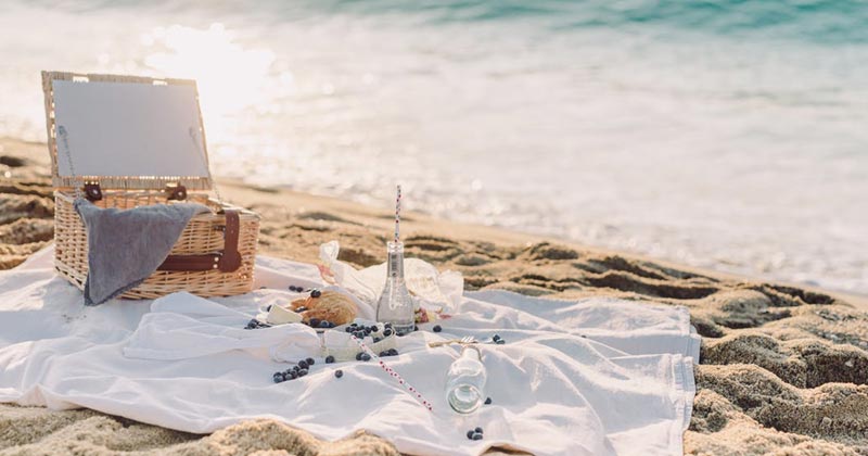 Best Picnic Food Ideas For The Beach